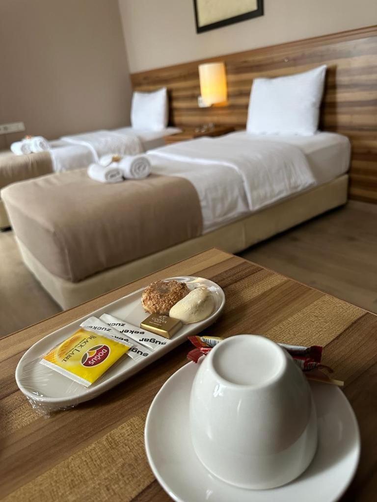 Park Otel Duzce Buitenkant foto
