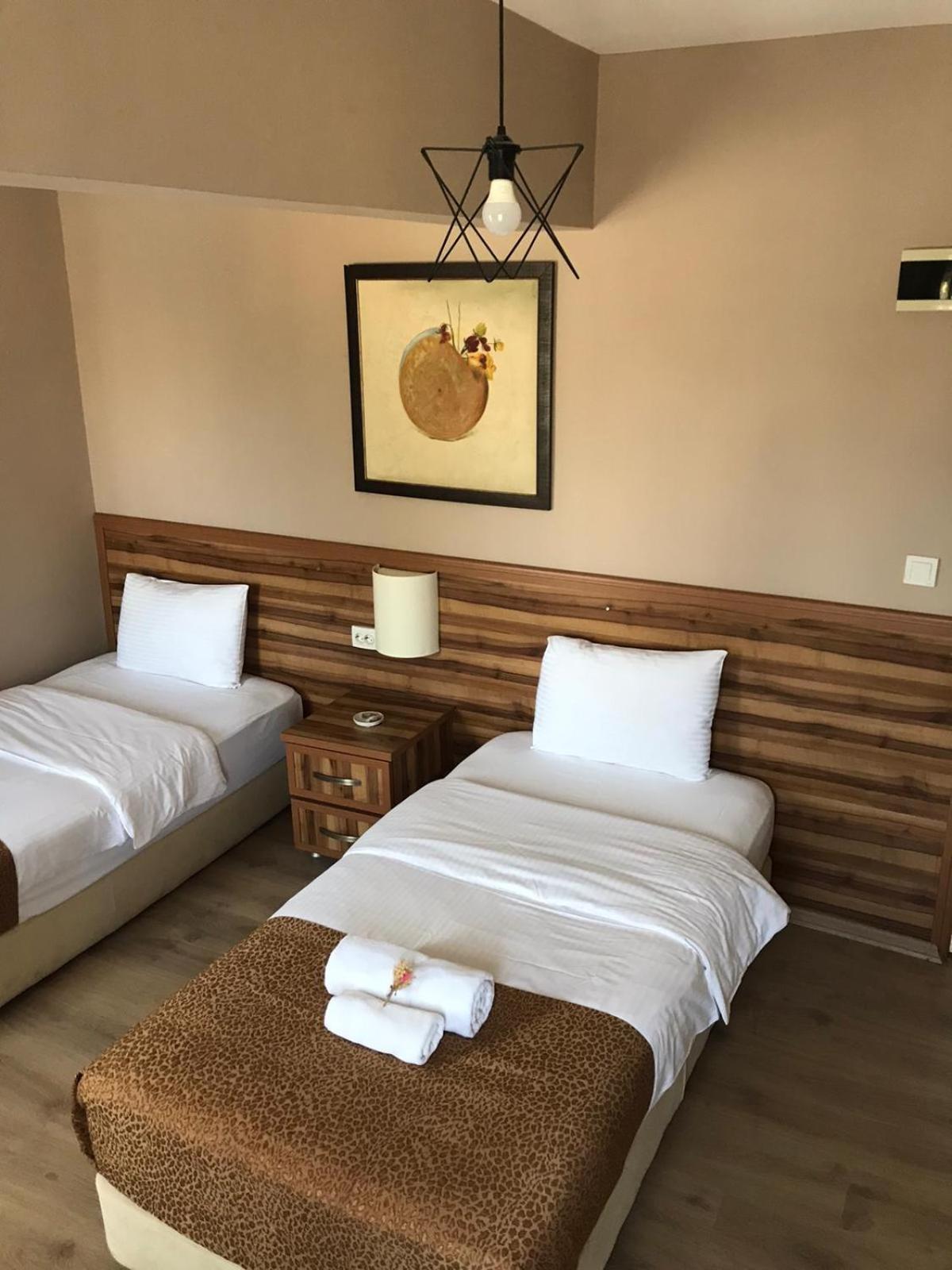 Park Otel Duzce Buitenkant foto